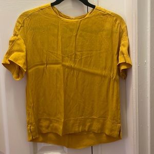 Mustard color H&M short sleeve top